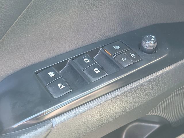 Used 2020 Toyota Camry LE w/ Carpet Mat Package image 18