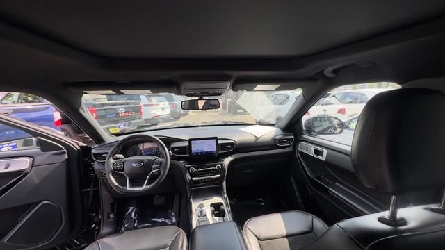 Certified 2023 Ford Explorer ST-Line w/ Class IV Trailer Tow Package AWD/4WD image 15