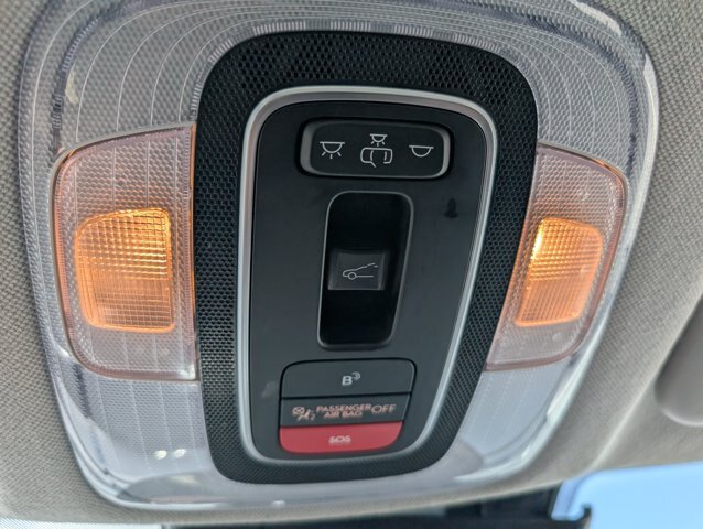 Used 2024 Hyundai Elantra Limited FWD image 11