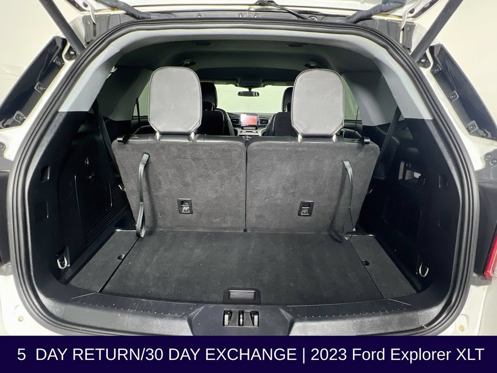 Certified 2023 Ford Explorer XLT w/ Equipment Group 202A AWD/4WD image 30