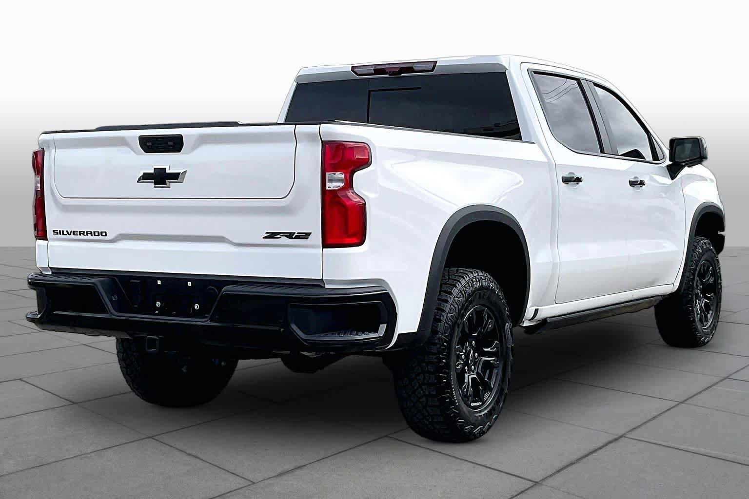 Used 2026 Chevrolet Silverado 1500 ZR2 w/ Dark Appearance Package AWD/4WD image 13