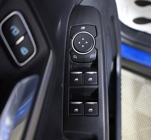 Certified 2021 Ford Escape SEL image 18