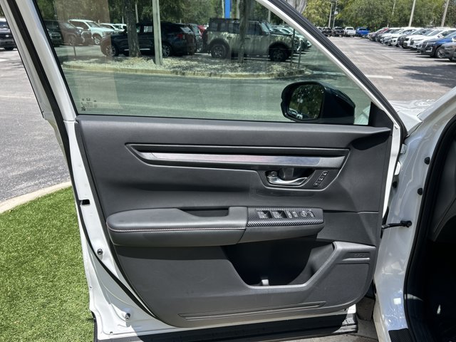 Used 2025 Honda CR-V Sport-L image 9