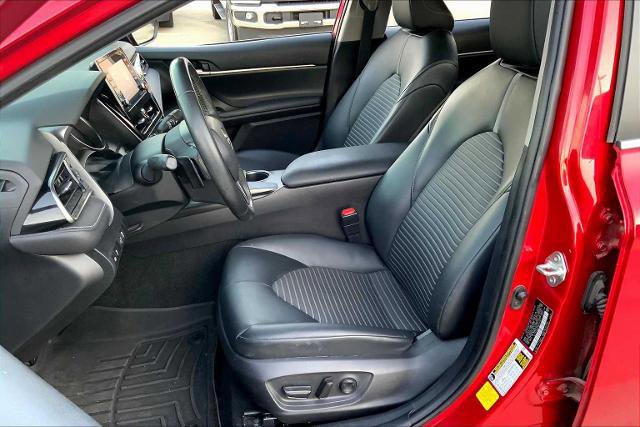 Used 2021 Toyota Camry SE w/ Convenience Package image 9