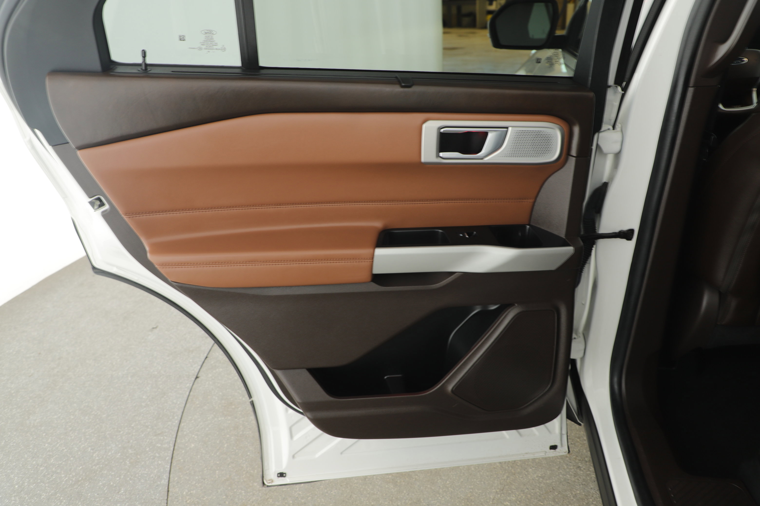 Certified 2022 Ford Explorer King Ranch image 10