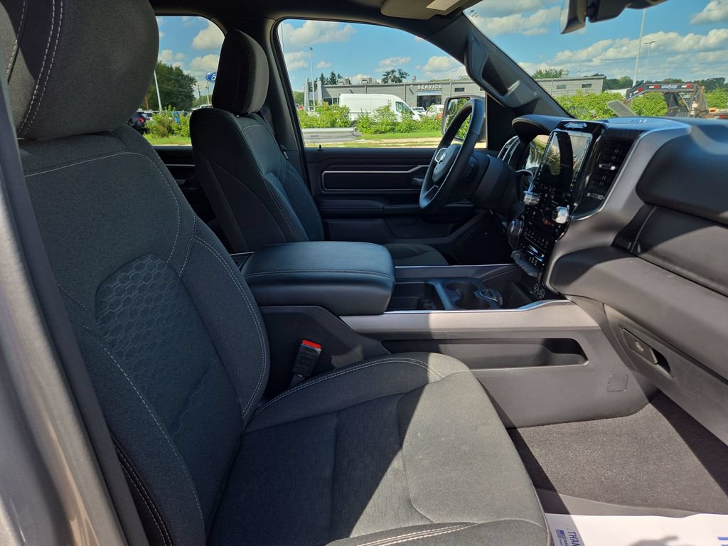 Used 2025 RAM 1500 Big Horn AWD/4WD image 21