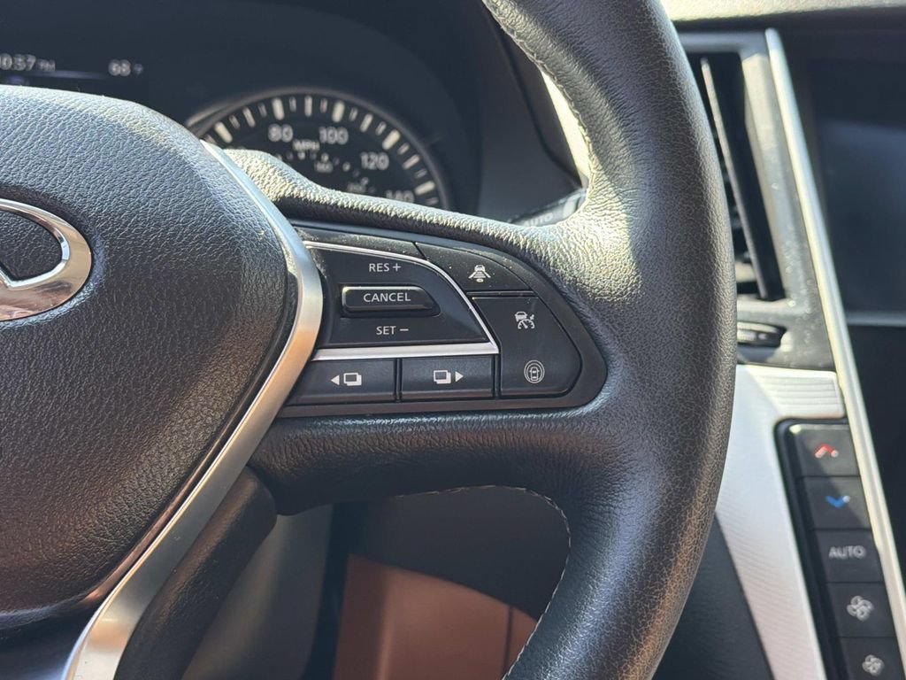 Used 2023 INFINITI Q50 Luxe w/ Cargo Package RWD image 17