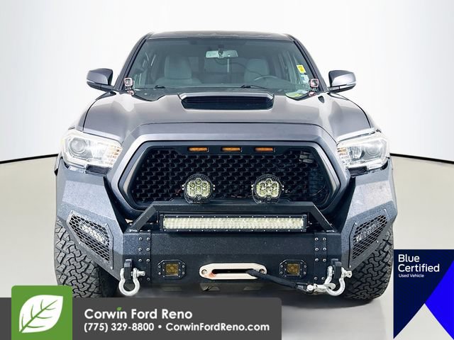 Used 2017 Toyota Tacoma TRD Sport AWD/4WD video 2