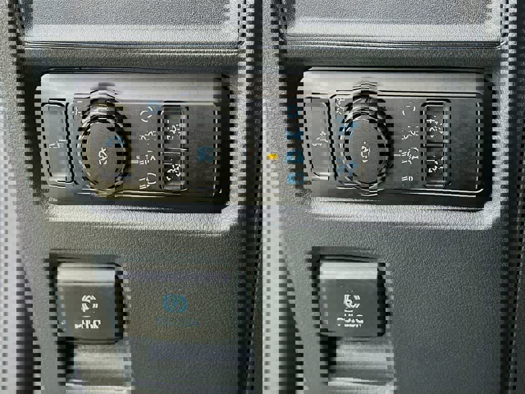 Certified 2024 Ford F150 STX image 27