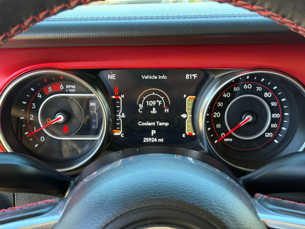 Used 2022 Jeep Gladiator Rubicon w/ LED Lighting Group image 12