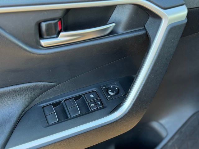 Used 2019 Toyota RAV4 XLE Premium w/ All Weather Liner Package AWD/4WD image 13