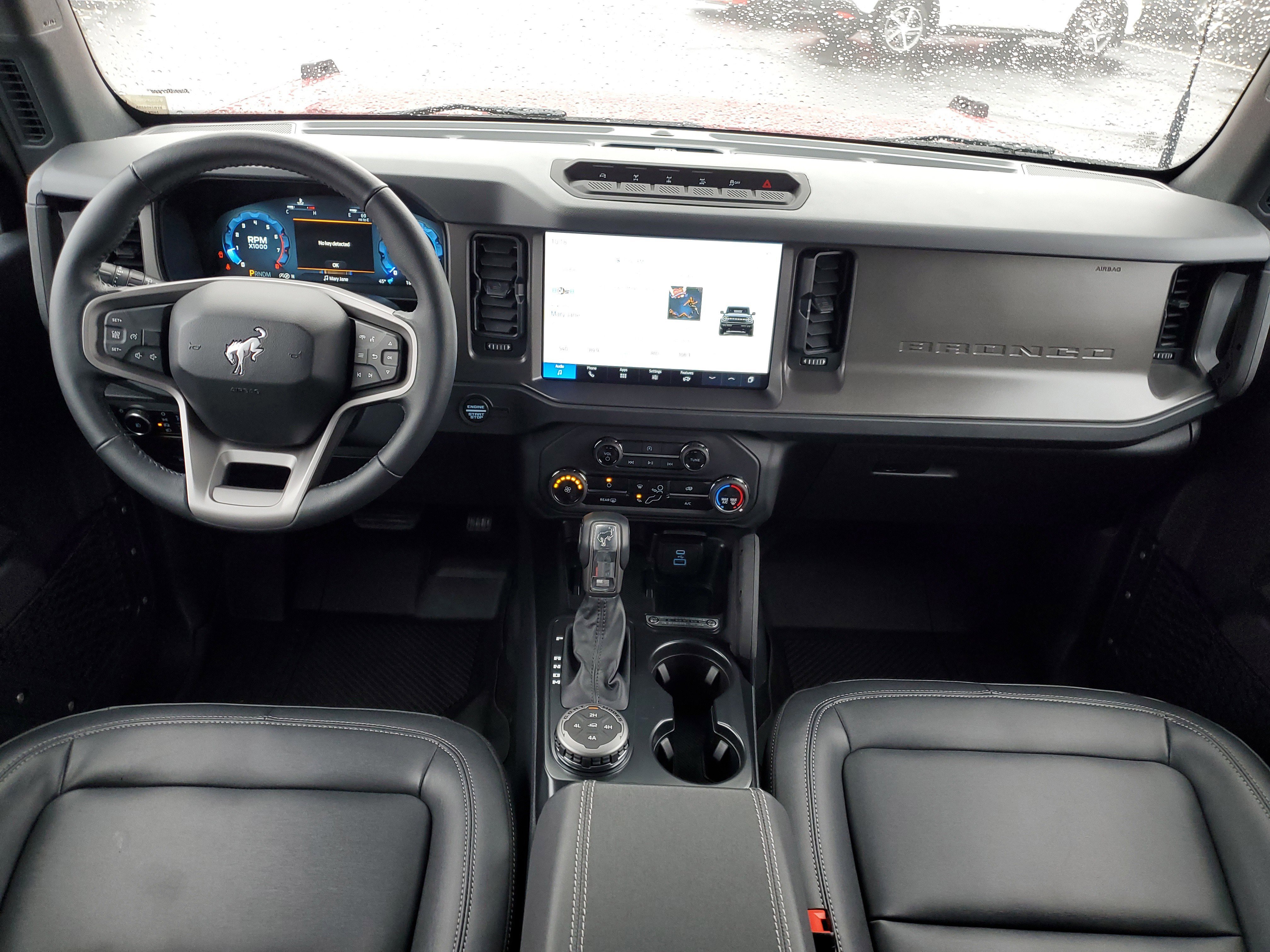 Certified 2025 Ford Bronco Badlands image 8