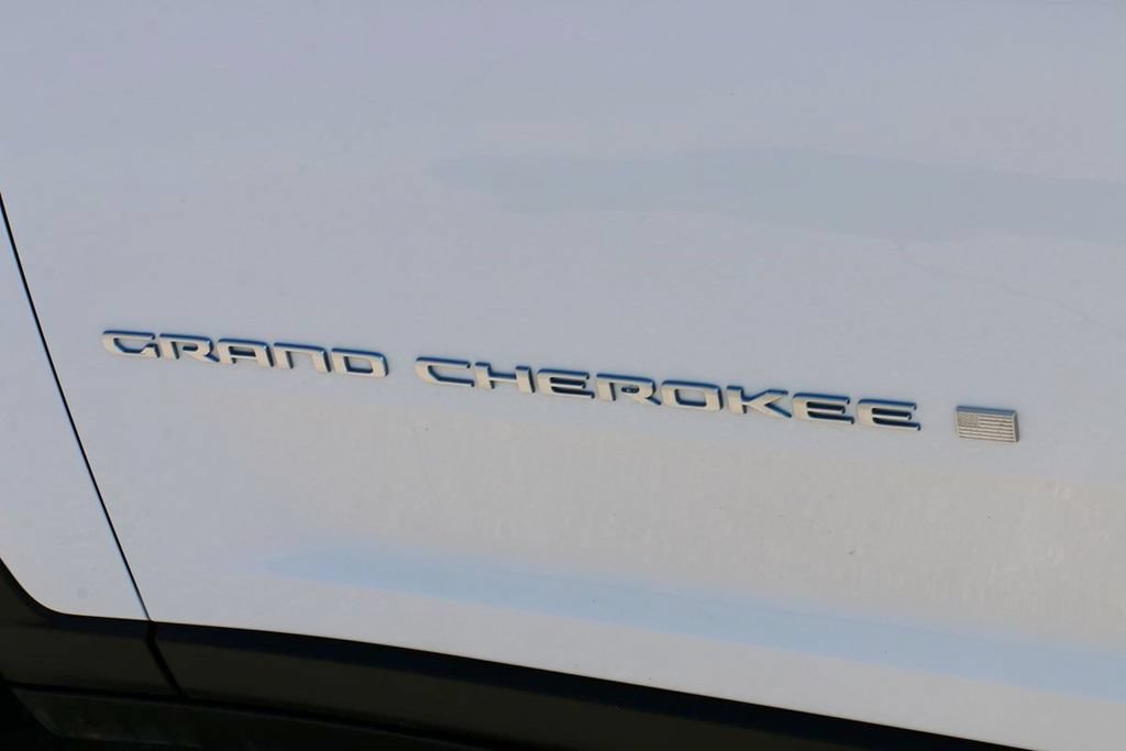 Used 2024 Jeep Grand Cherokee Limited 4xe AWD/4WD image 10