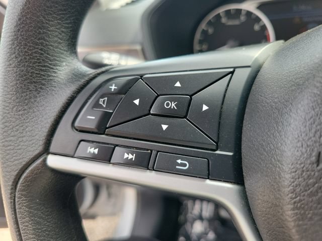 Used 2024 Nissan Altima 2.5 SV FWD image 15