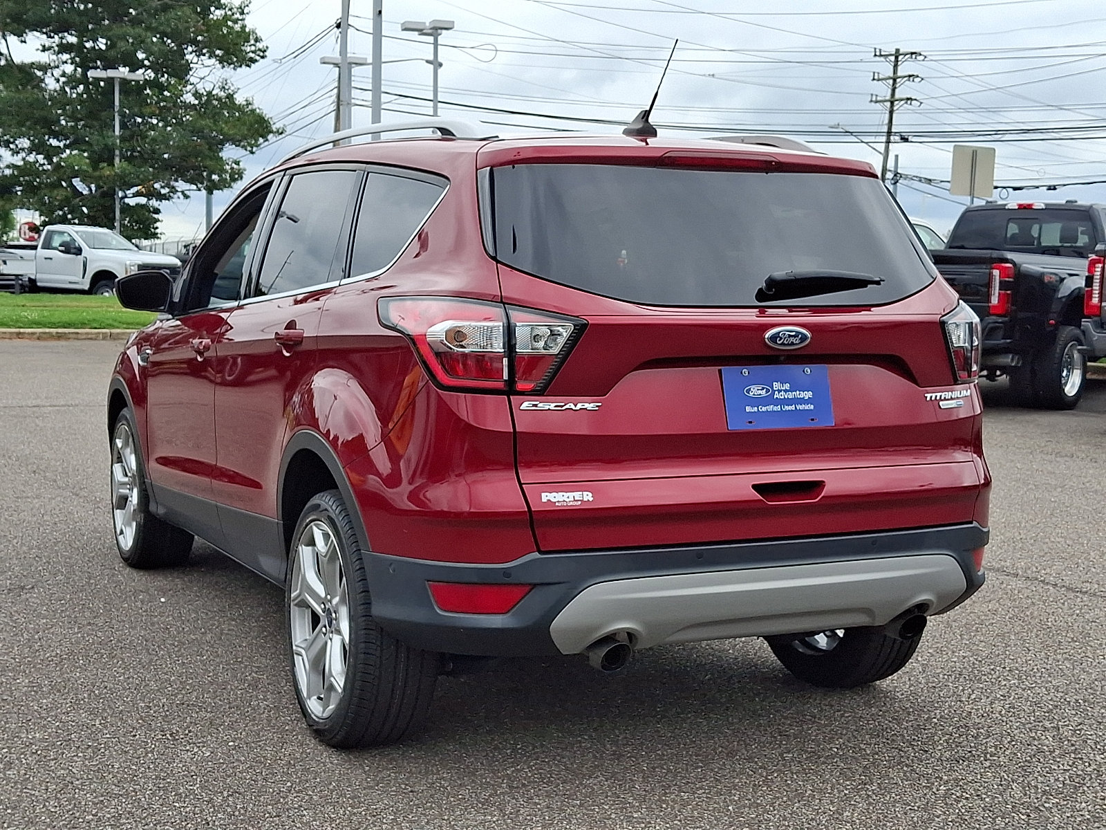 Certified 2018 Ford Escape Titanium w/ Ford Safe & Smart Package AWD/4WD image 8