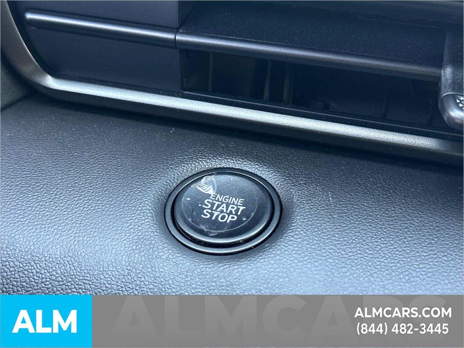 Used 2025 Hyundai Elantra Sport image 29