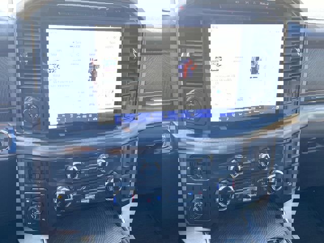 Certified 2022 Ford F150 Platinum w/ Equipment Group 701A High image 28