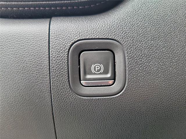 Used 2021 Chevrolet Silverado 1500 LT image 19