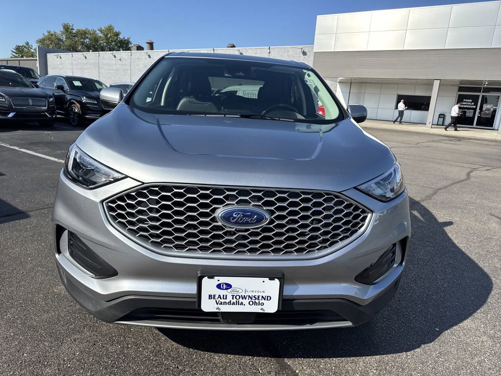 Certified 2024 Ford Edge SEL image 8