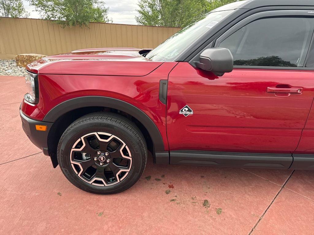 Certified 2025 Ford Bronco Sport Outer Banks w/ Outer Banks Tech Package+ AWD/4WD image 37
