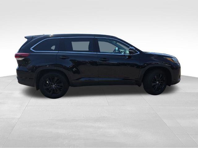 Used 2019 Toyota Highlander SE AWD/4WD image 6
