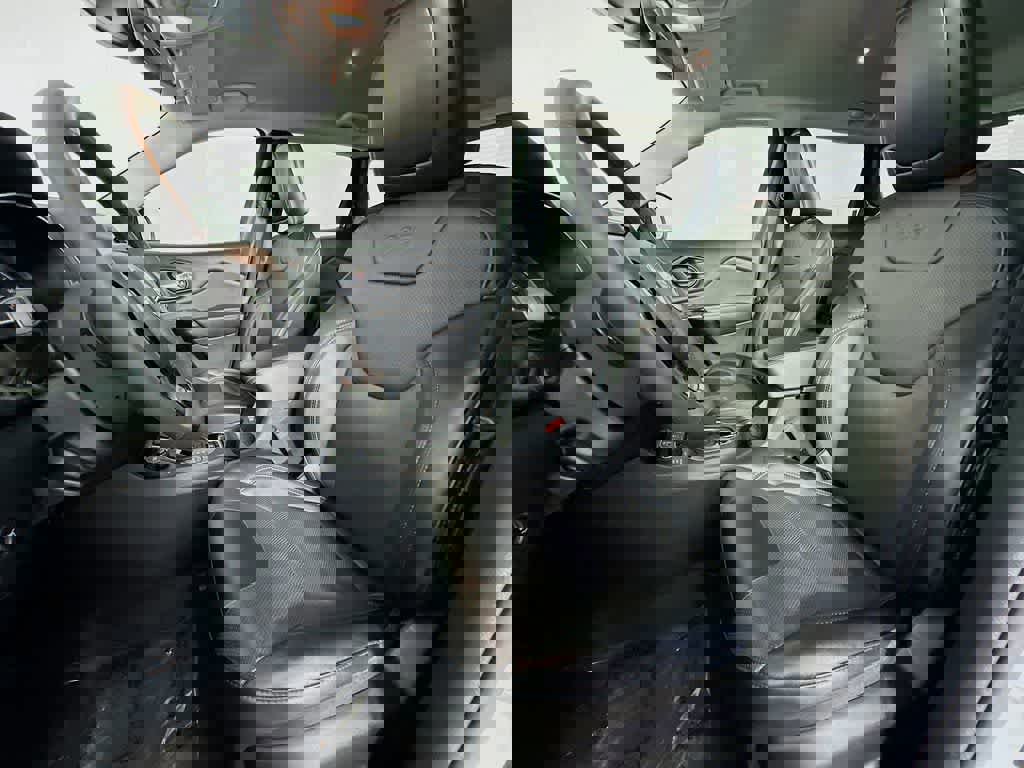 Used 2023 Jeep Cherokee Altitude Lux image 15