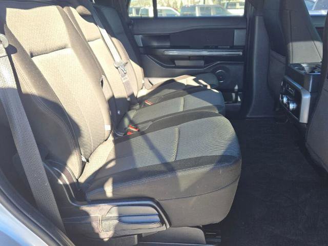 Certified 2020 Ford Expedition XLT w/ FX4 Off-Road Package image 11