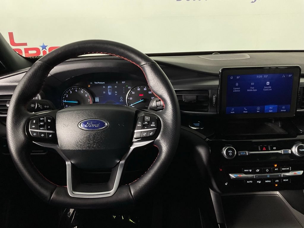 Certified 2023 Ford Explorer ST-Line AWD/4WD image 18