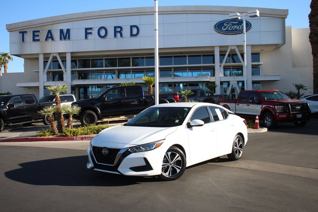 Used 2023 Nissan Sentra SV FWD image 2