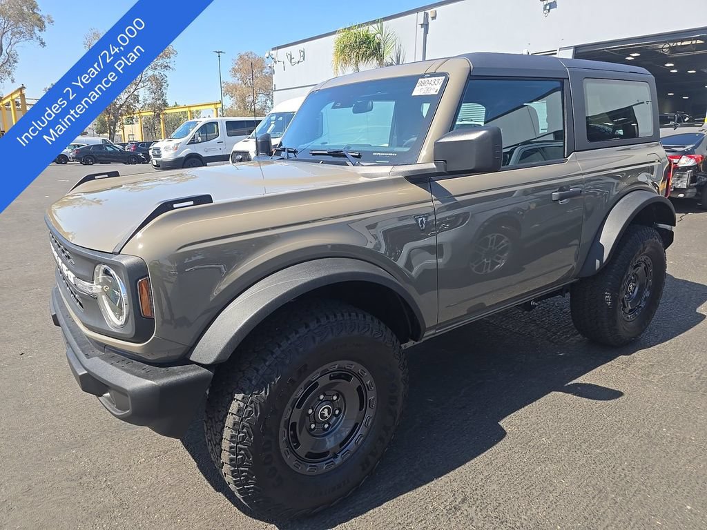 Certified 2025 Ford Bronco 2-Door w/ Sasquatch Package AWD/4WD image 1