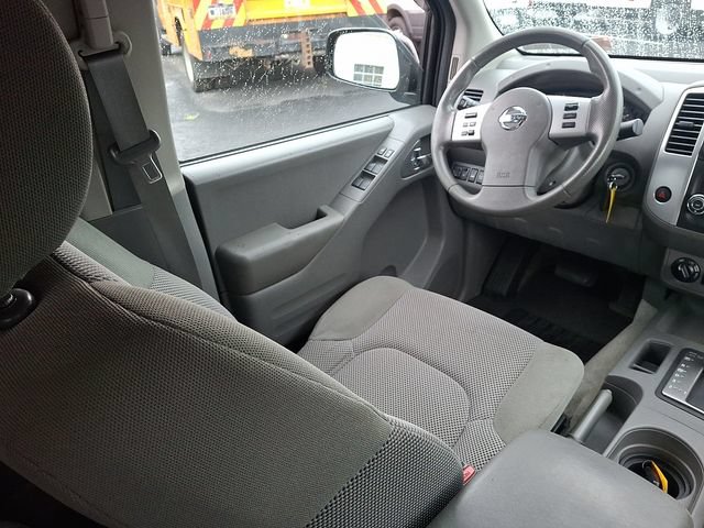 Used 2018 Nissan Frontier SV AWD/4WD image 17