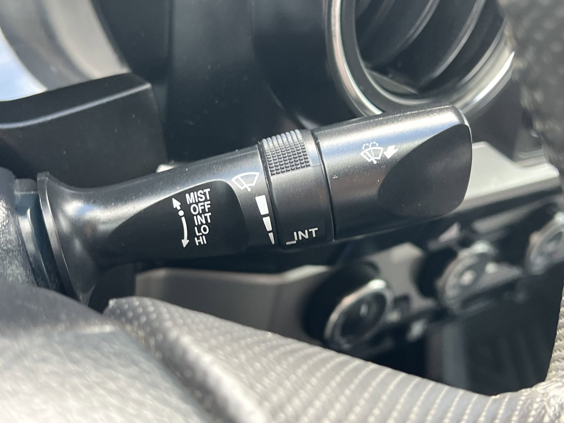 Used 2020 Toyota Tacoma 4x4 Double Cab image 17