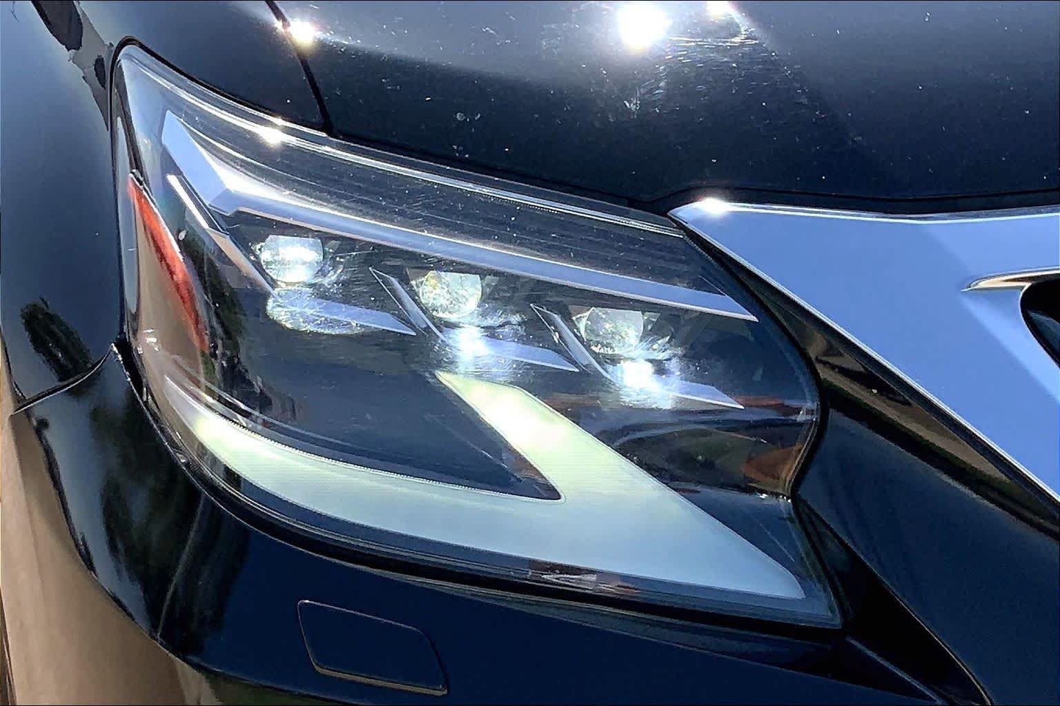 Used 2021 Lexus GX 460 Premium w/ Premium Package AWD/4WD image 27