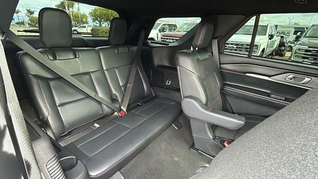 Certified 2025 Ford Explorer ST RWD image 14