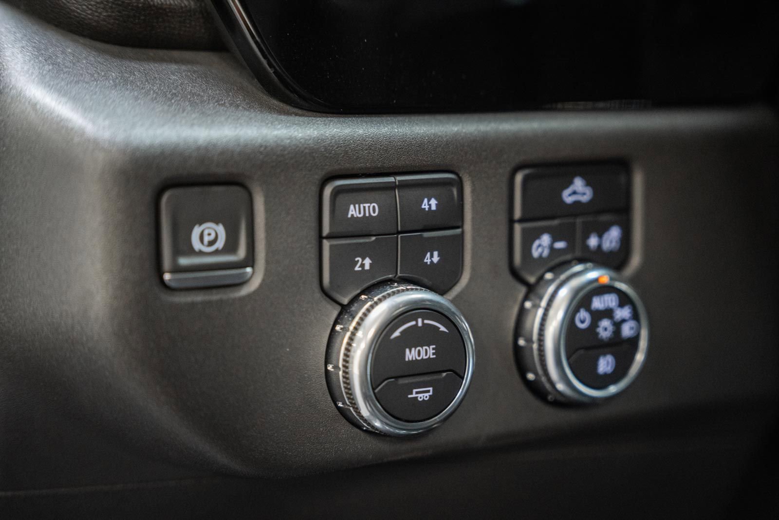 Used 2023 GMC Sierra 1500 Elevation w/ LPO, Elevation Black Package AWD/4WD image 44