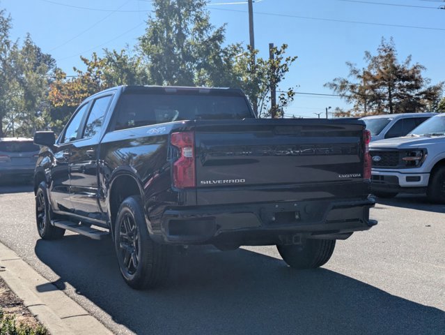 Used 2024 Chevrolet Silverado 1500 Custom image 4