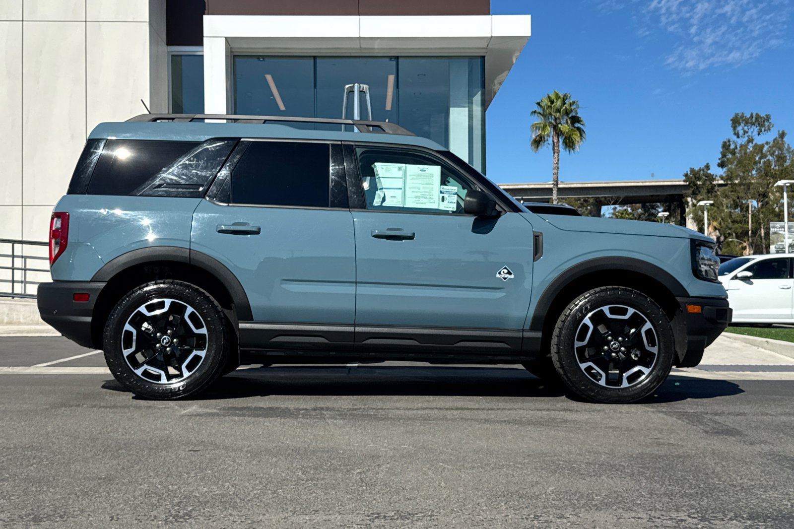 Certified 2023 Ford Bronco Sport Outer Banks AWD/4WD image 2