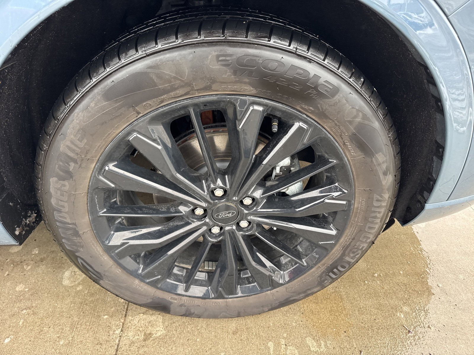 Certified 2024 Ford Escape ST-Line Elite w/ Premium Technology Package image 22