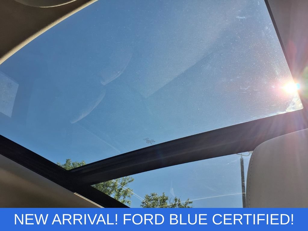 Certified 2023 Ford Expedition Limited AWD/4WD image 9