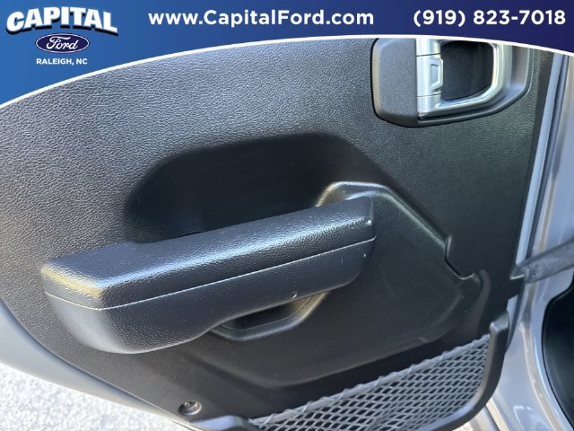 Used 2023 Jeep Wrangler Unlimited Sport AWD/4WD image 17