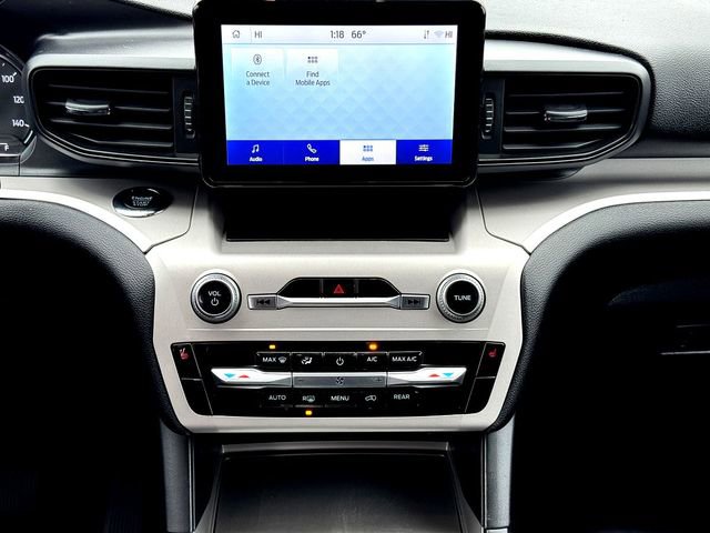 Certified 2024 Ford Explorer XLT image 28