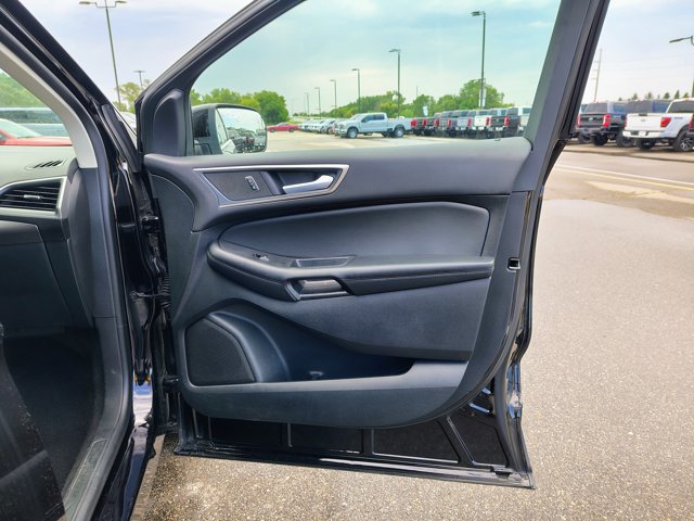 Certified 2024 Ford Edge SEL w/ Convenience Package AWD/4WD image 15