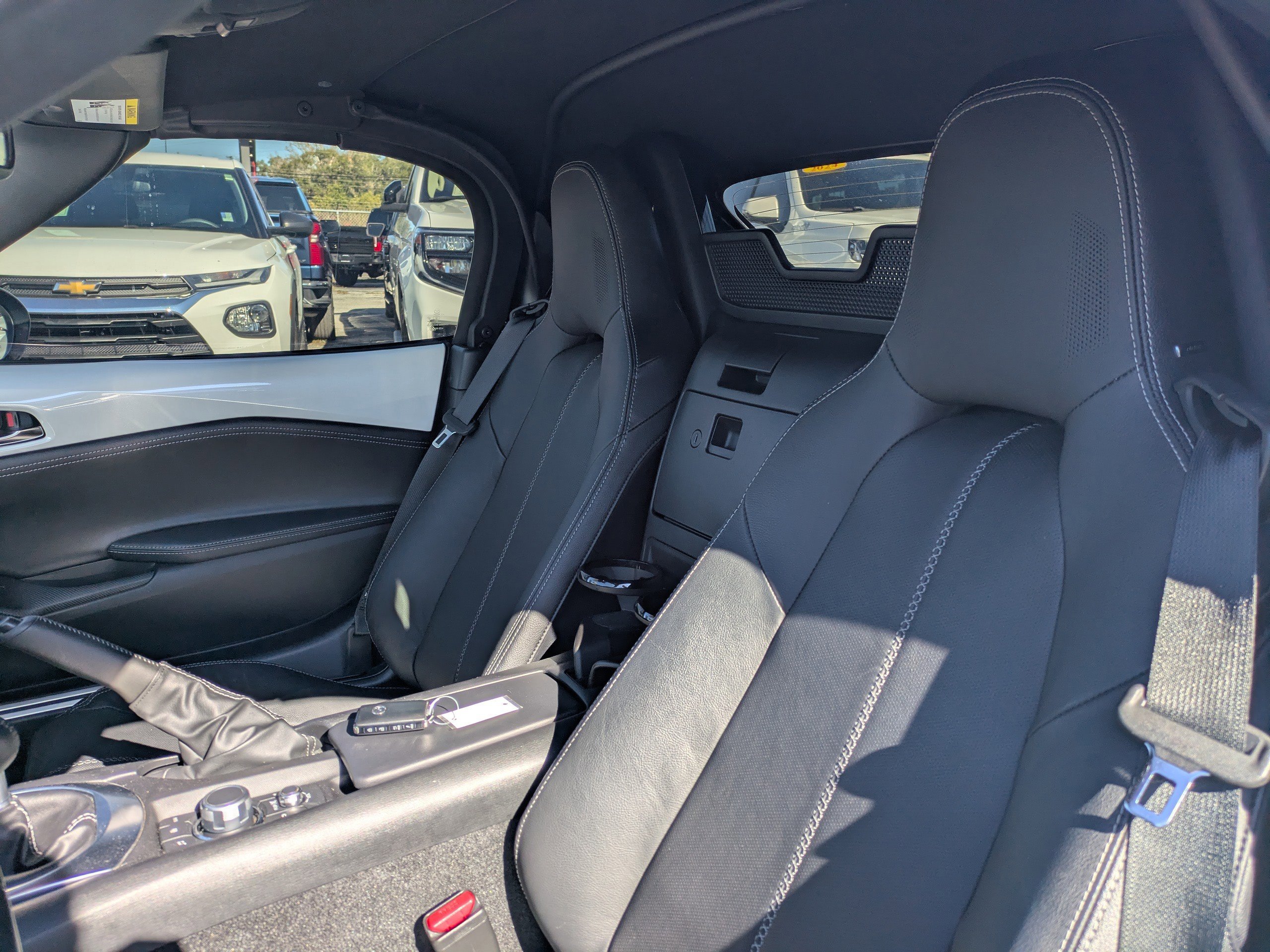 Used 2023 MAZDA MX-5 Miata Grand Touring image 11