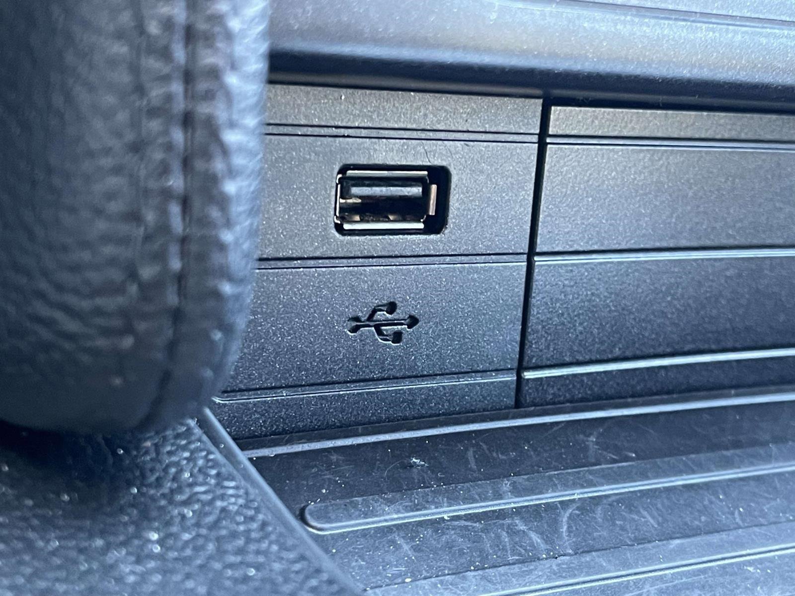 Certified 2019 Ford Mustang GT w/ Equipment Group 301A image 21