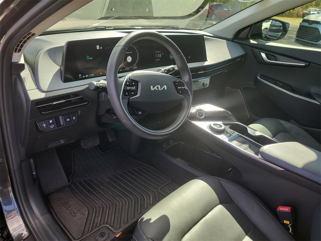 Used 2023 Kia EV6 Wind image 15
