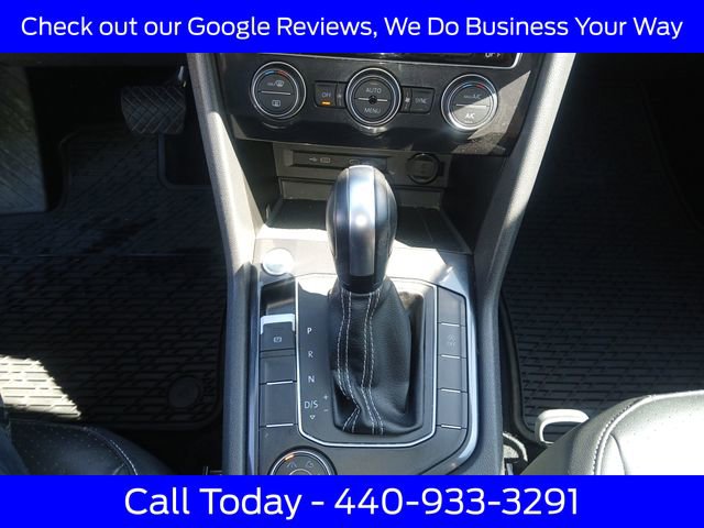 Used 2021 Volkswagen Tiguan SE AWD/4WD image 27