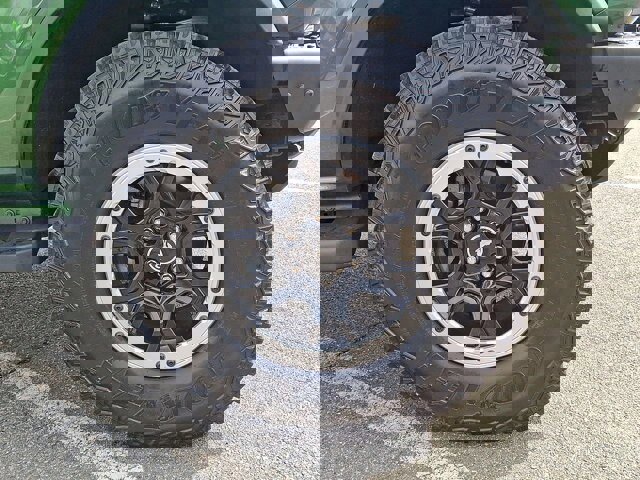 Certified 2023 Ford Bronco Badlands w/ Sasquatch Package AWD/4WD image 28