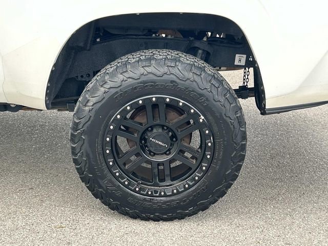 Used 2021 Toyota Tacoma SR image 12