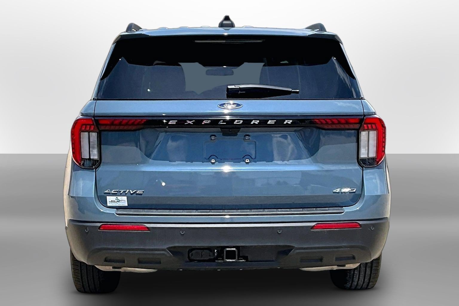 Certified 2025 Ford Explorer Active AWD/4WD image 4