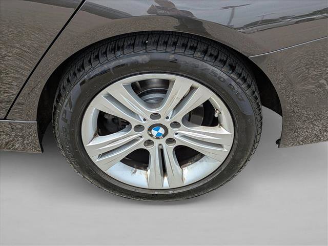 Used 2017 BMW 330i xDrive Sedan AWD/4WD image 26